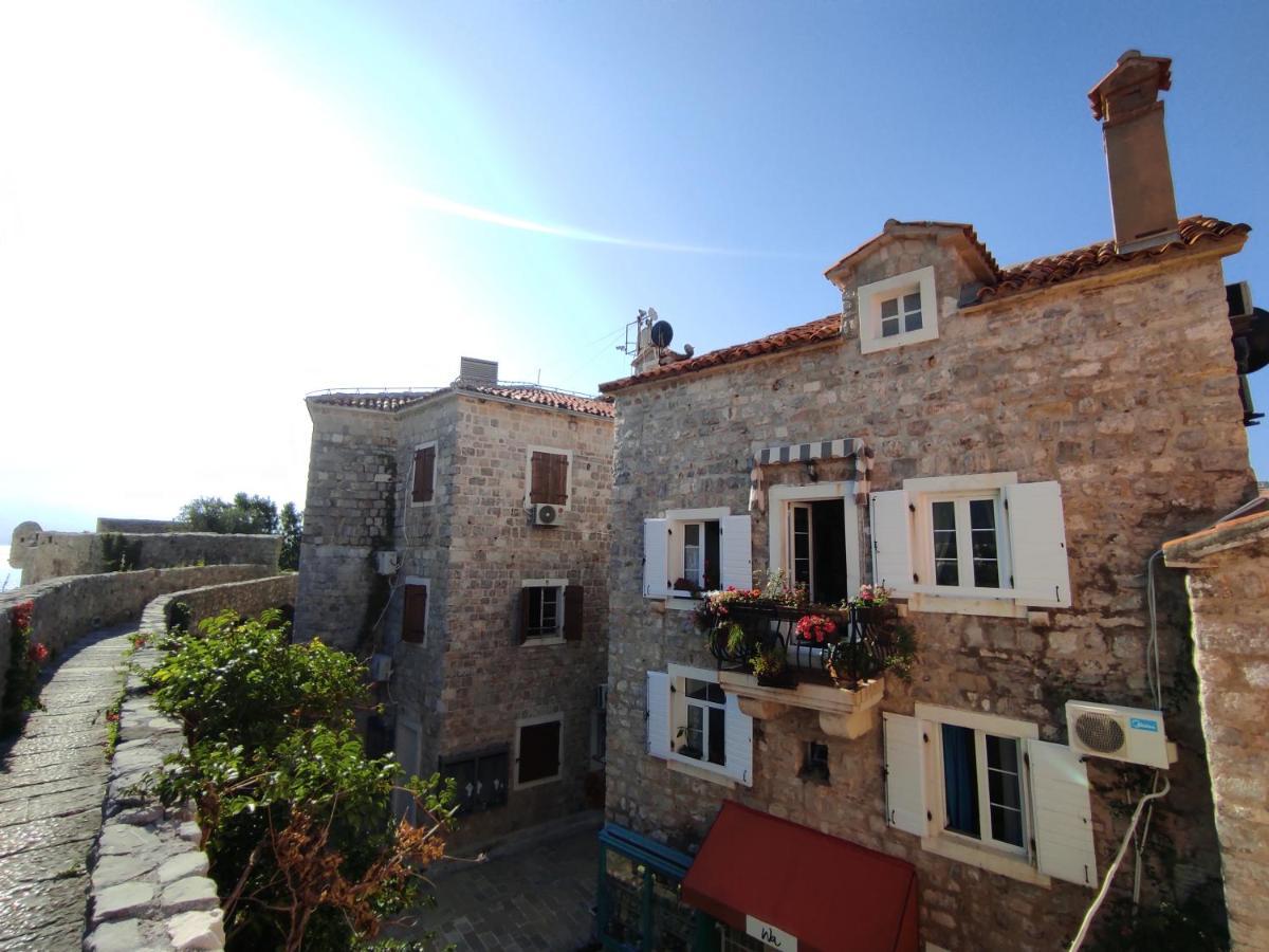 Guesthouse Bogdanovic Budva Eksteriør billede